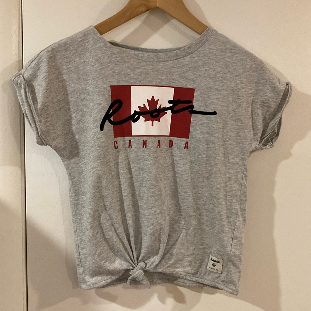 Roots Canada T-shirt